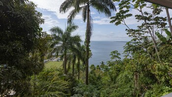 quepos