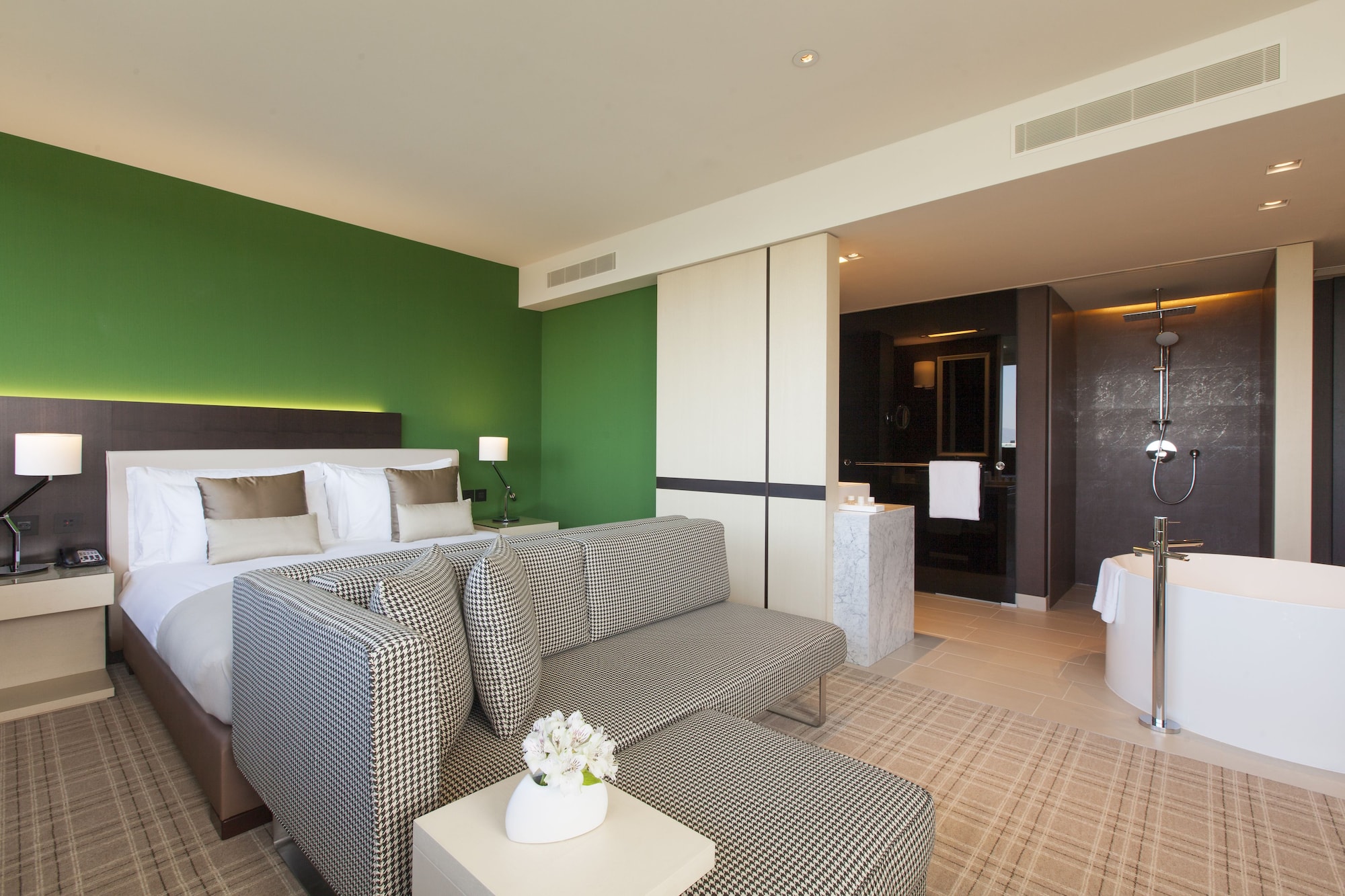 crowne plaza geneva by ihg