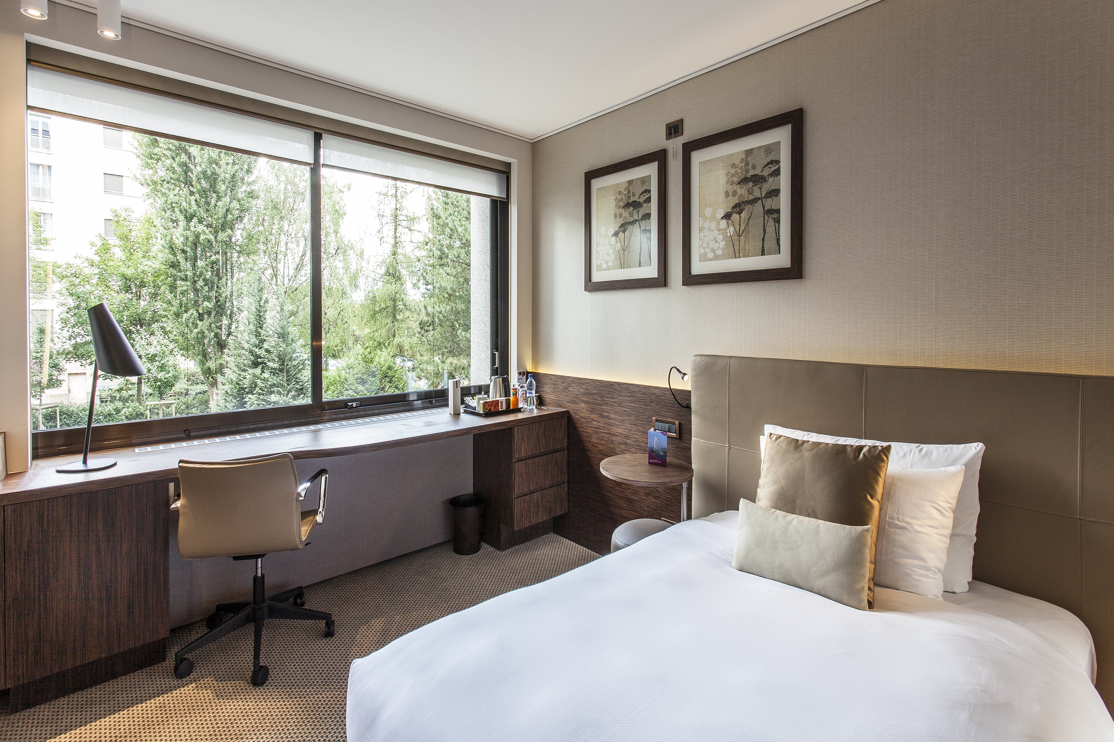 crowne plaza geneva by ihg