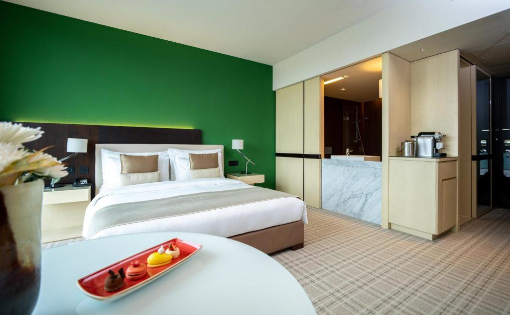 crowne plaza geneva by ihg