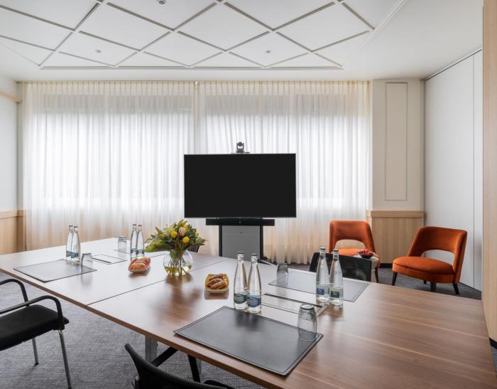 crowne plaza geneva by ihg