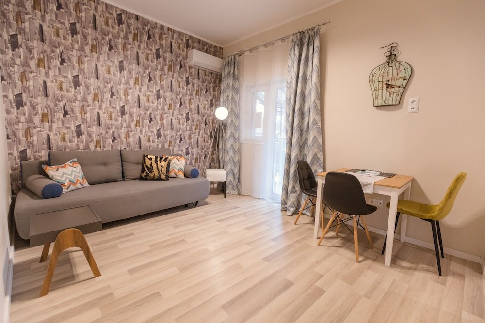 aria prestige boutique