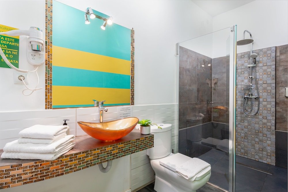 aria prestige boutique