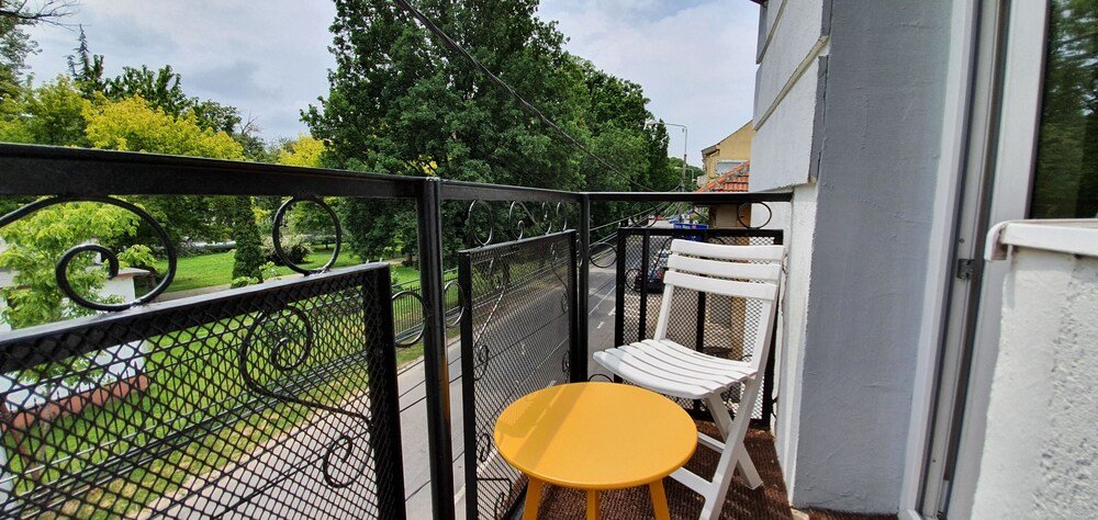 aria prestige boutique