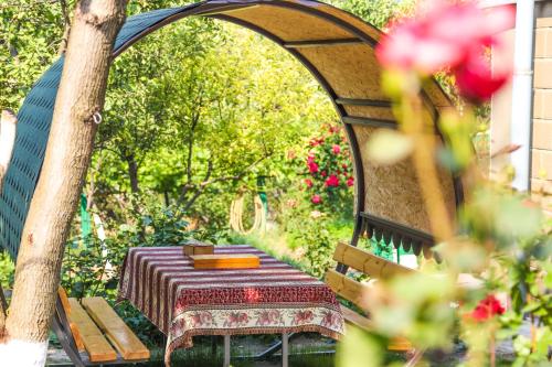 hayi tun guest house