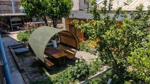 hayi tun guest house