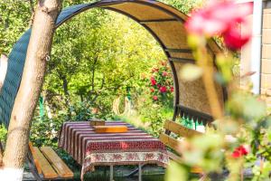 hayi tun guest house