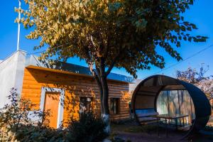 hayi tun guest house