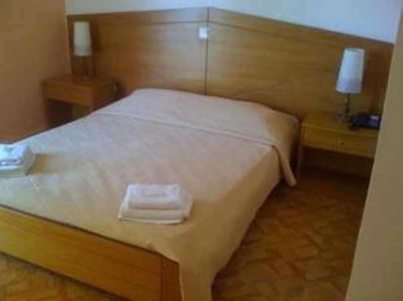 parthenis riviera hotel