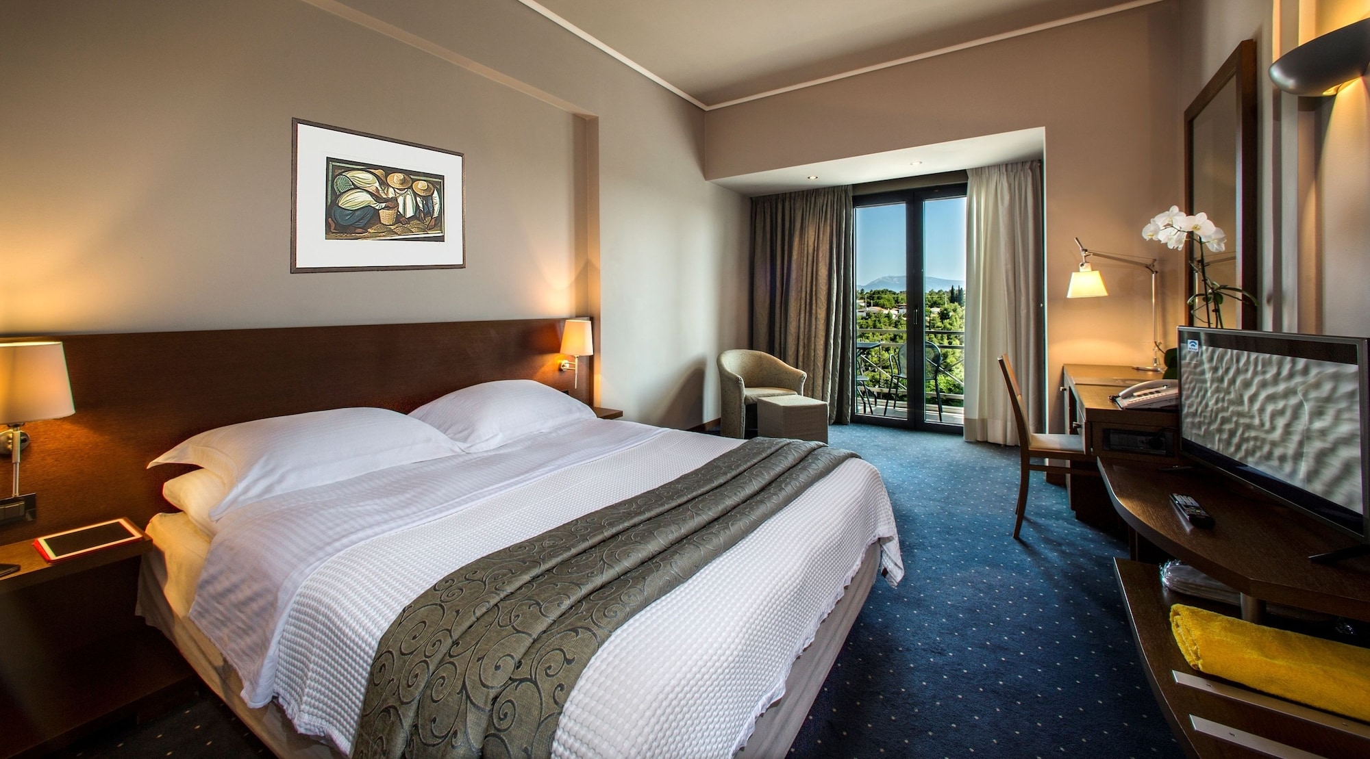 dekelia hotel