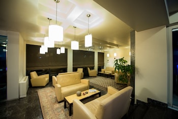 pines hotel