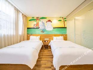 jinglai hotel shanghai peoples square nanjing road pedestrian street