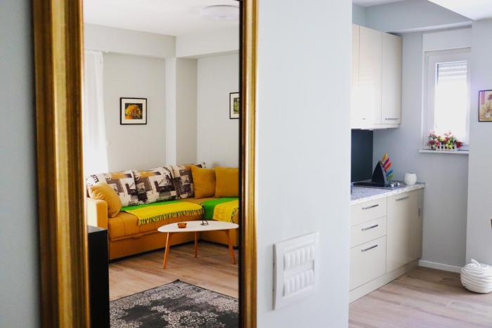 foxxy apartments