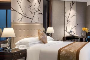 shenzhen huaqiang plaza hotel