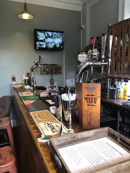 gomersal lodge hotel