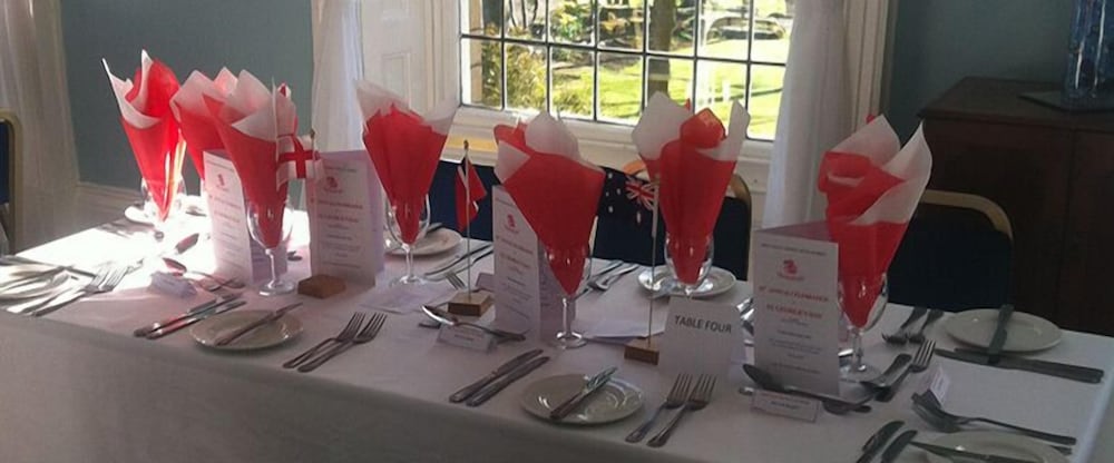 gomersal lodge hotel