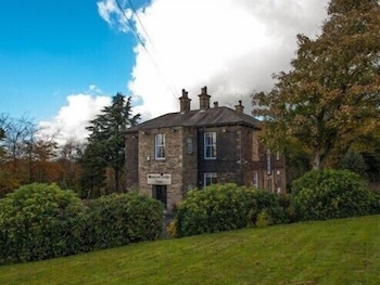 gomersal lodge hotel