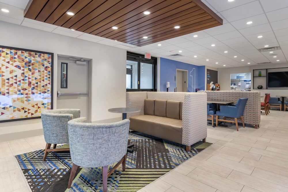 holiday inn express jonestown ft indiantown gap by ihg