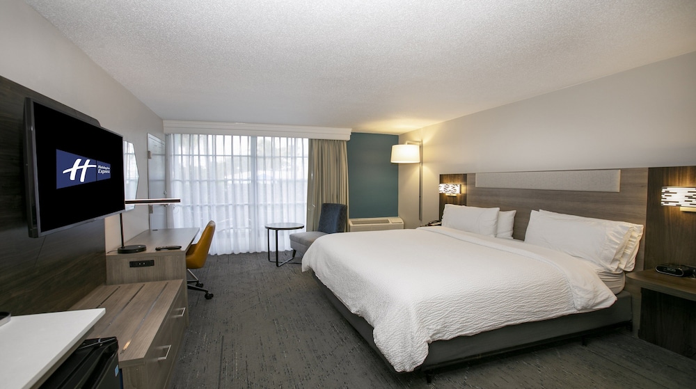 holiday inn express north palm beach oceanview by ihg