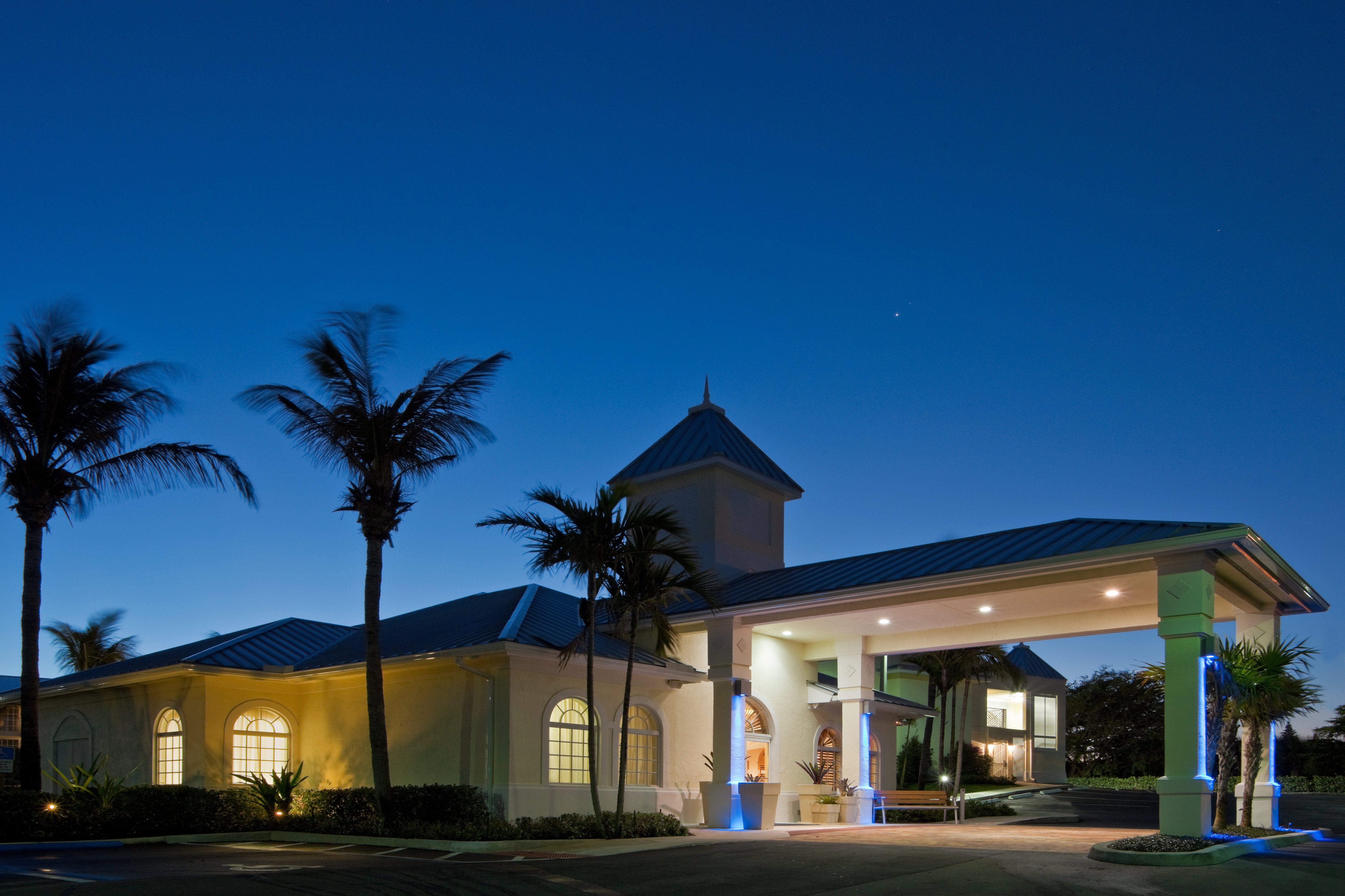holiday inn express north palm beach oceanview by ihg