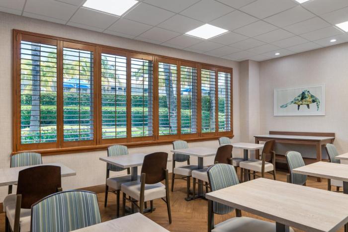 holiday inn express north palm beach oceanview by ihg