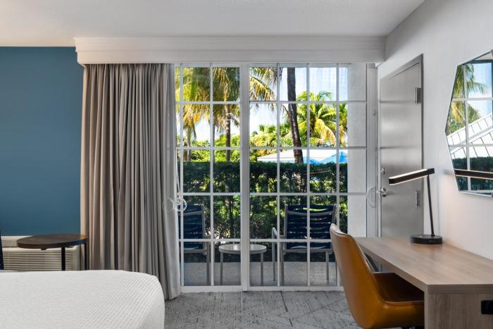 holiday inn express north palm beach oceanview by ihg