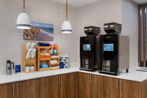 holiday inn express north palm beach oceanview by ihg