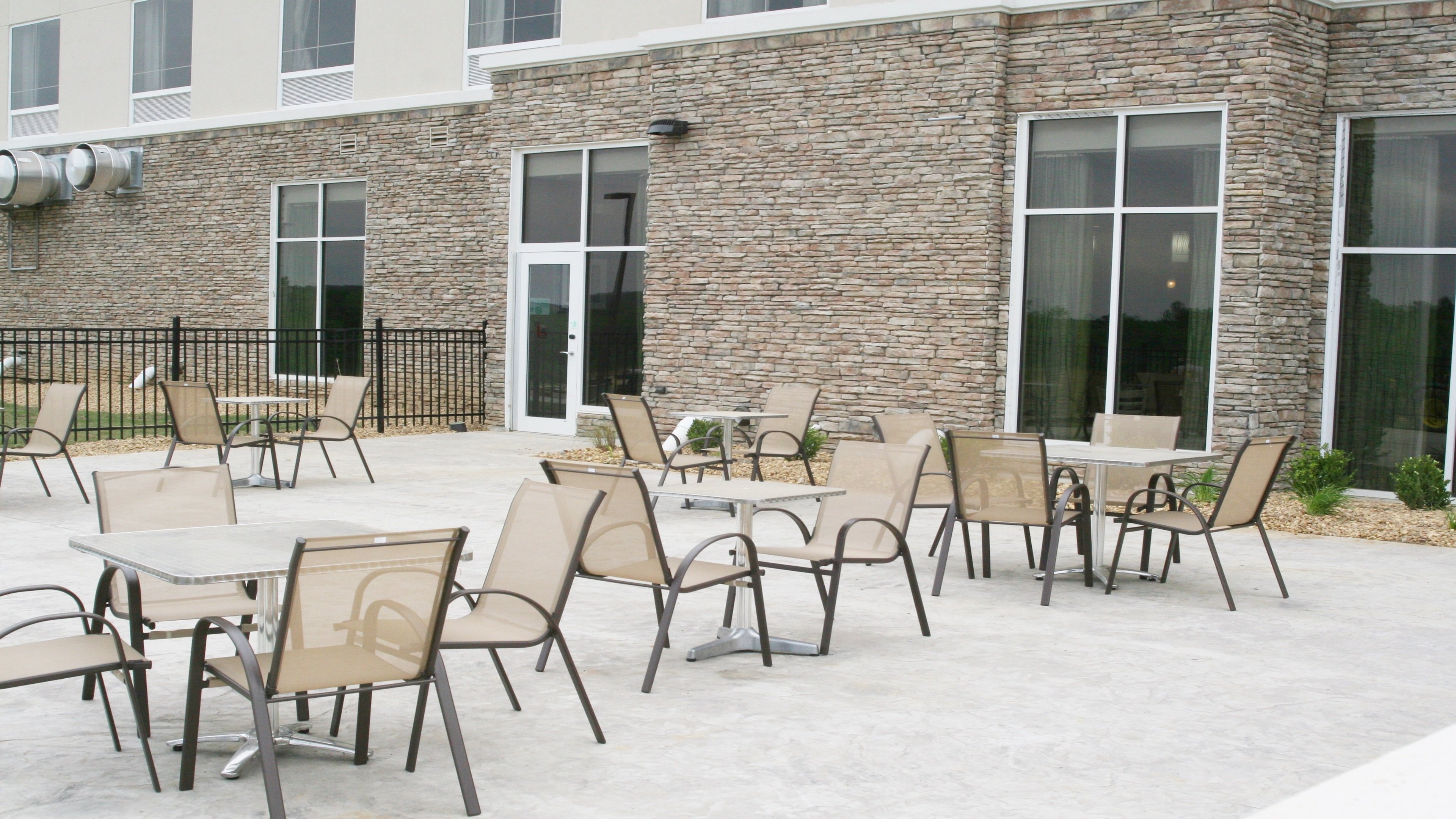 holiday inn guin by ihg