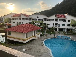 walking distance to the beach pangkor