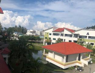 walking distance to the beach pangkor