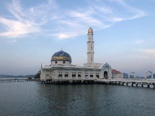 walking distance to the beach pangkor