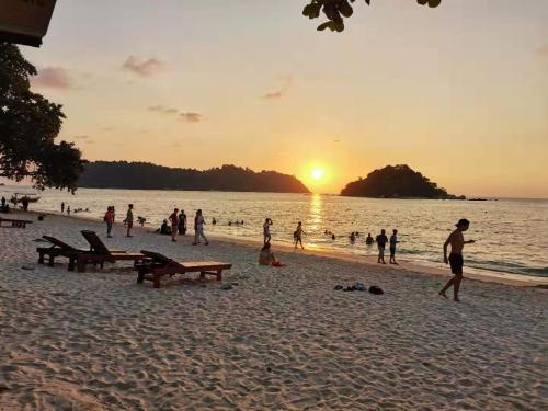 walking distance to the beach pangkor