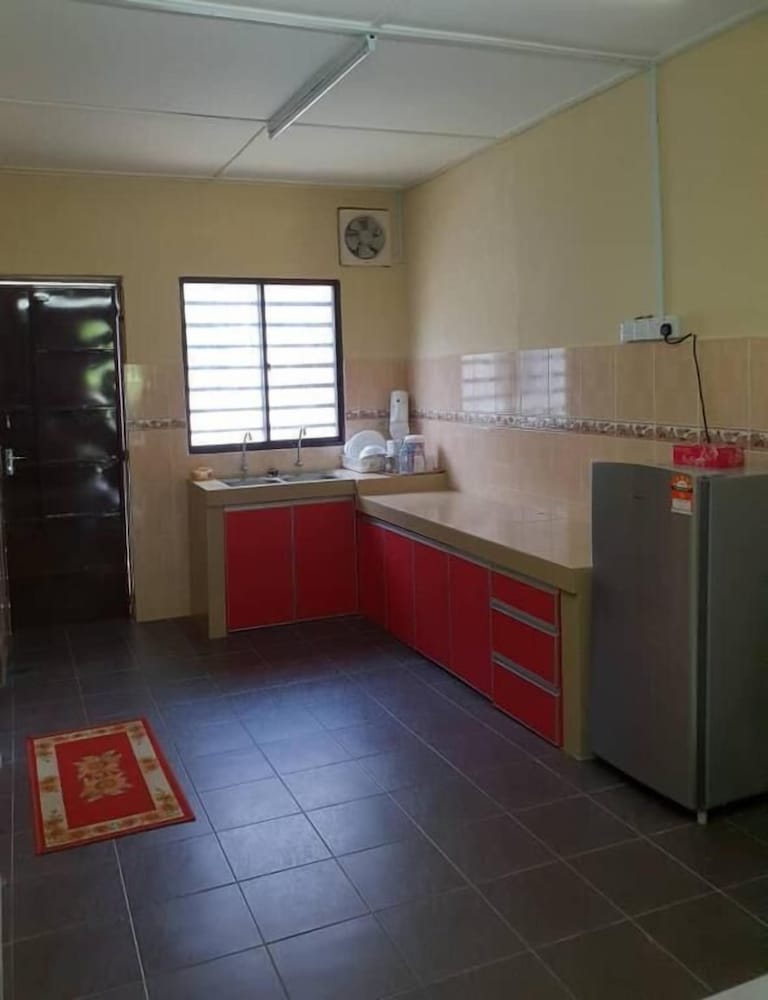 tambun dmewah homestay