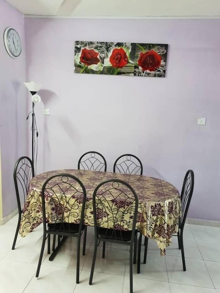 tambun dmewah homestay