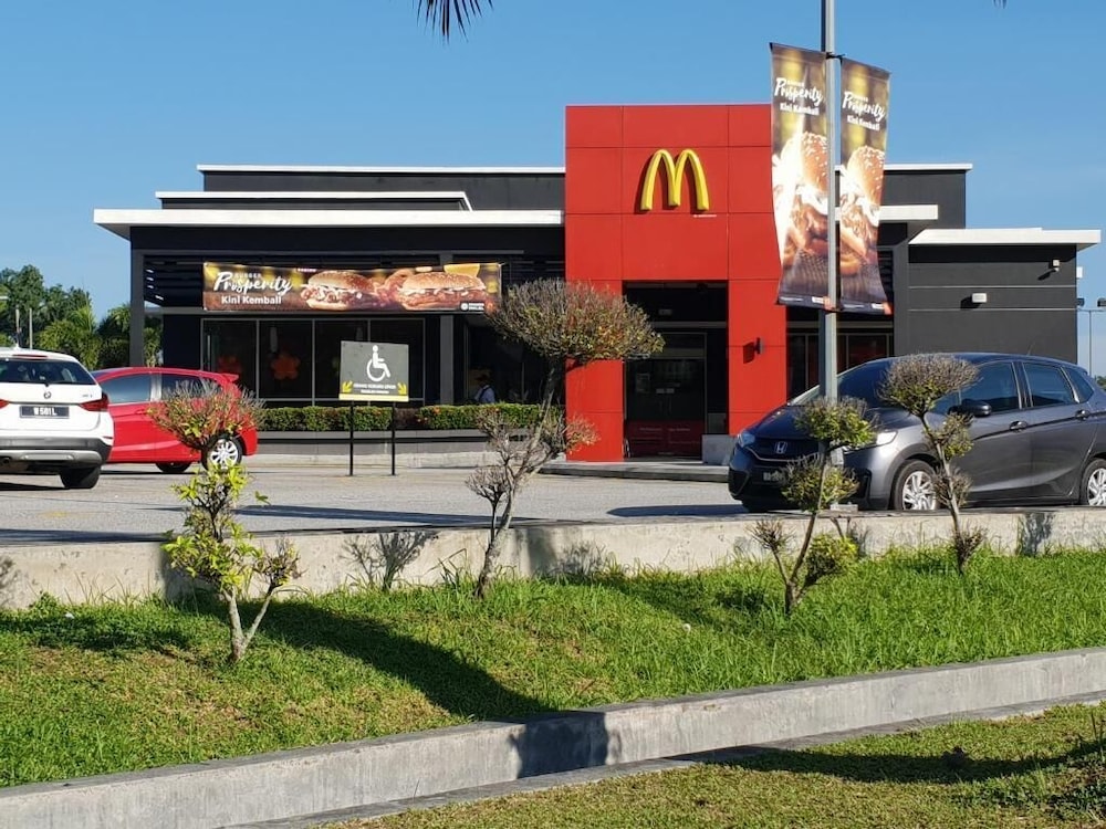 tambun dmewah homestay