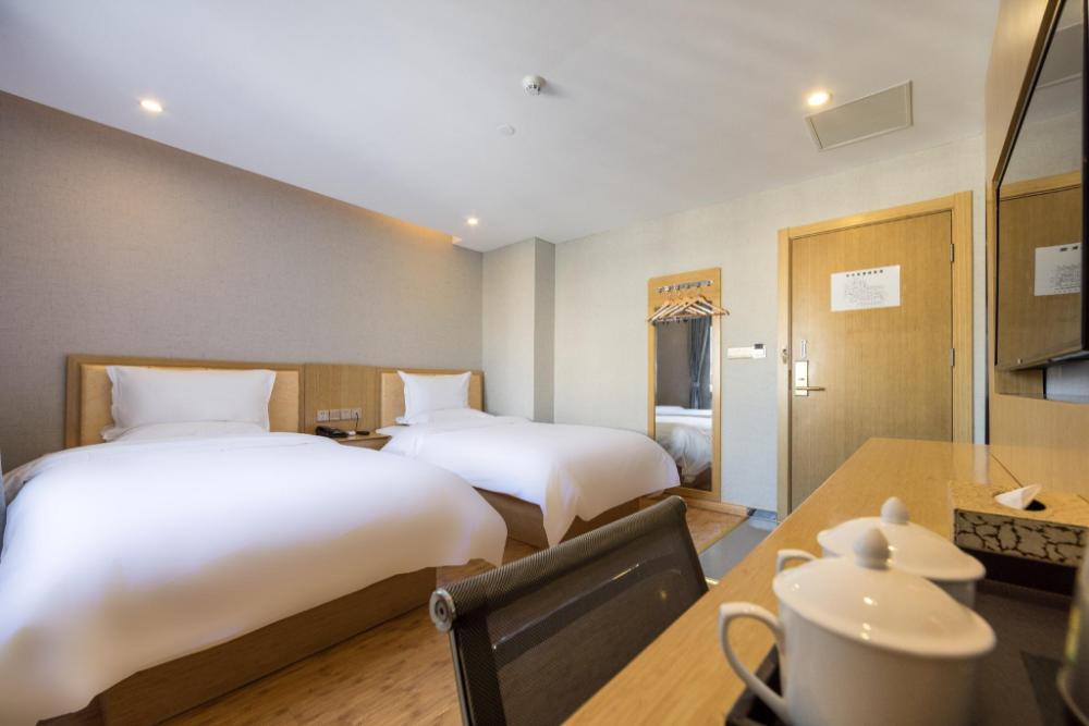 hanting hotel shanghai waitan jiujiang road