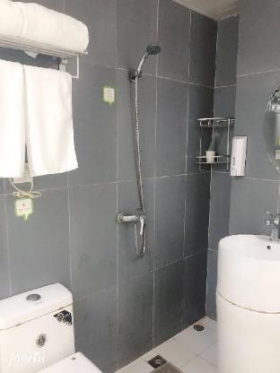 hi inn shanghai songjiang happy valley