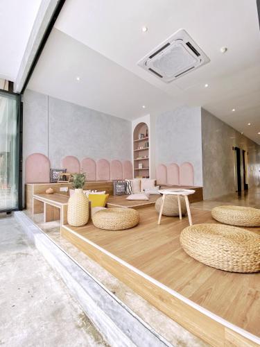 one heritage hotel