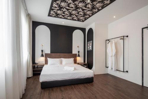 one heritage hotel
