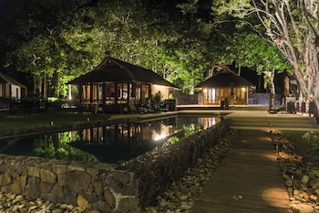 saujana private villas