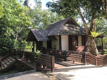 saujana private villas