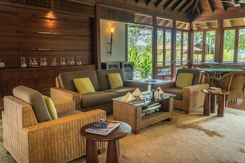 saujana private villas