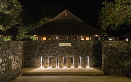 saujana private villas