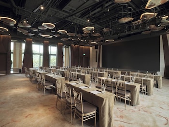 fleur de chine hotel