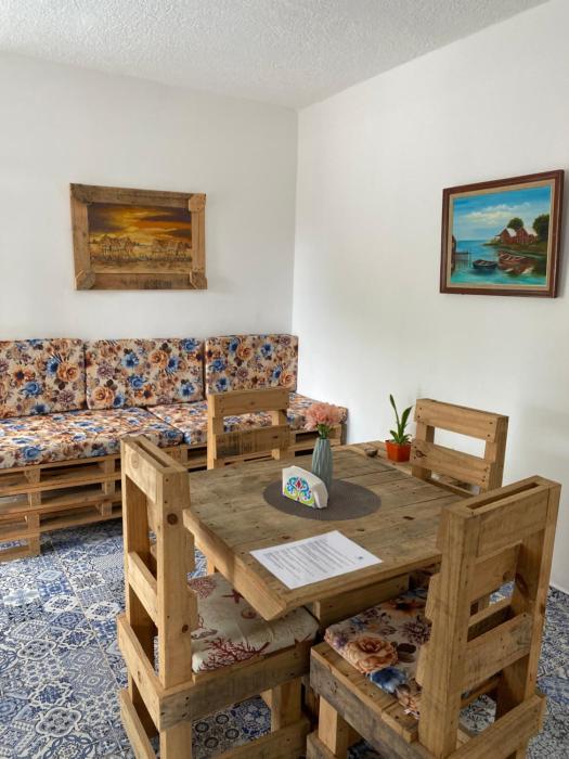 quiet studio apartment 4 in villa coconut