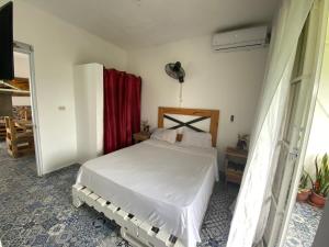 quiet studio apartment 4 in villa coconut