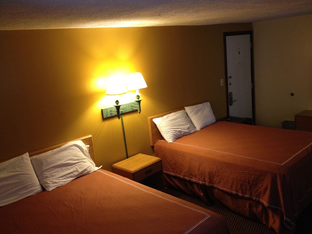 caravan motel