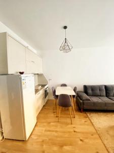sunflower apartments