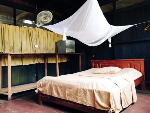 hospedaje y tours reina arriera amazonas colombia