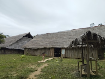 hospedaje y tours reina arriera amazonas colombia